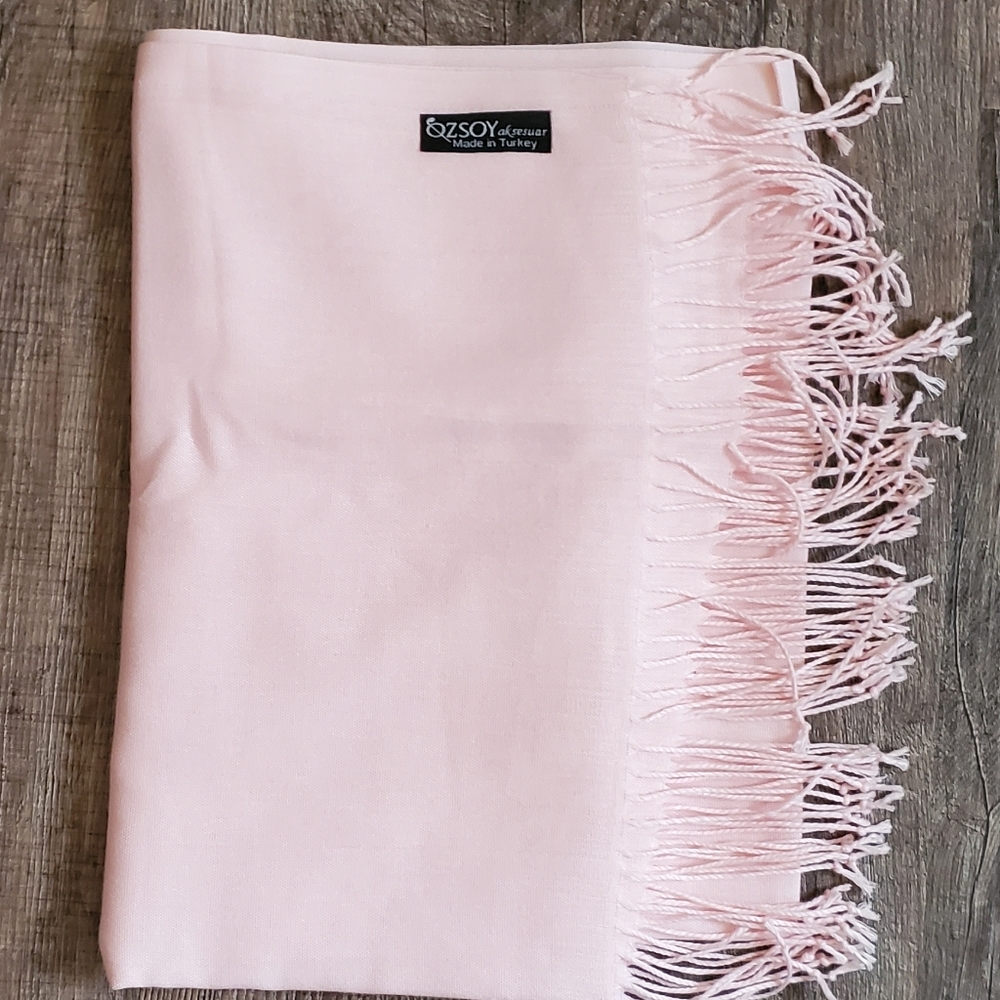 Light pink hijab